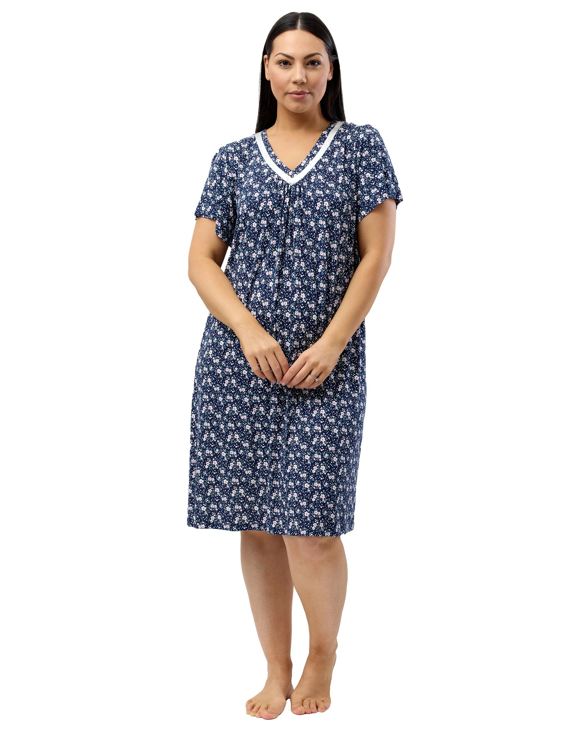 women's pajamas for a relaxing weekendYuu garden Nightdress Y344g