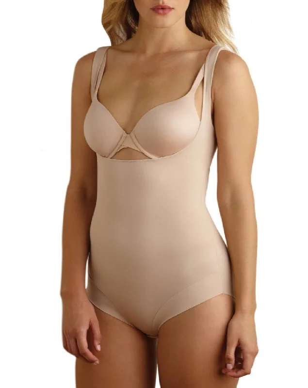 seamless body brief with lace edges for a lingerie lookTC Fine Intimates Wonderful U Torsette Bodybriefer