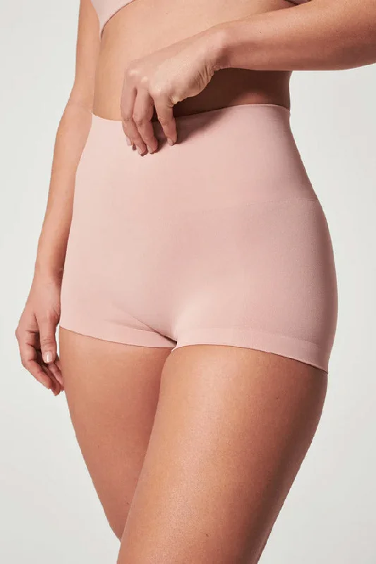 seamless body brief for smoothing under tight-fitting clothesEcoCare Seamless Shaping Boyshort