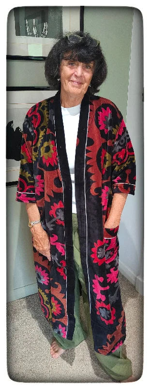 women's pajamas for those who love comfortMerlot Patterned Velvet Dressing Gown