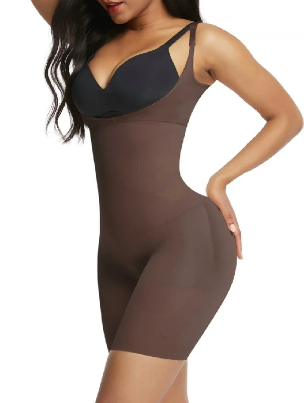 seamless body brief for smoothing under tight-fitting clothesFigura Nueva Seamless Bodysuit- Chocolate