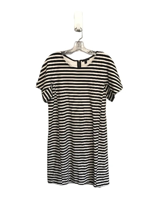 Women's Round-Neck DressesDress Casual Short By J. Crew  Size: L