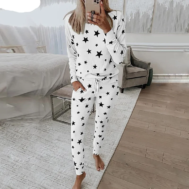 women's pajamas in bold patternsCute Stars Print Pajamas Set